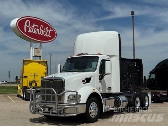 Peterbilt 567 牵引车