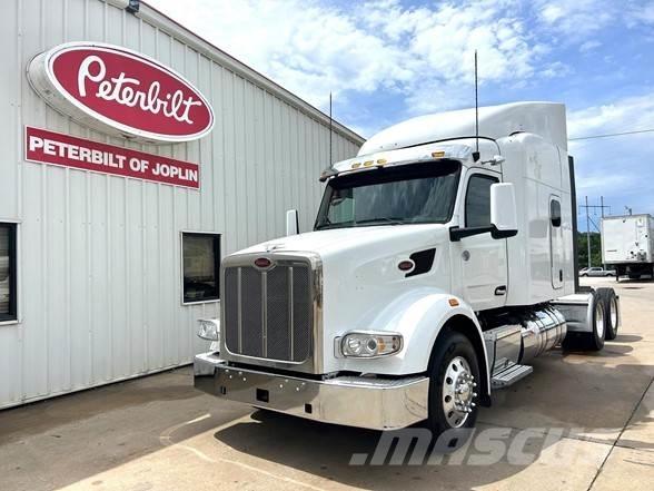 Peterbilt 567 牵引车