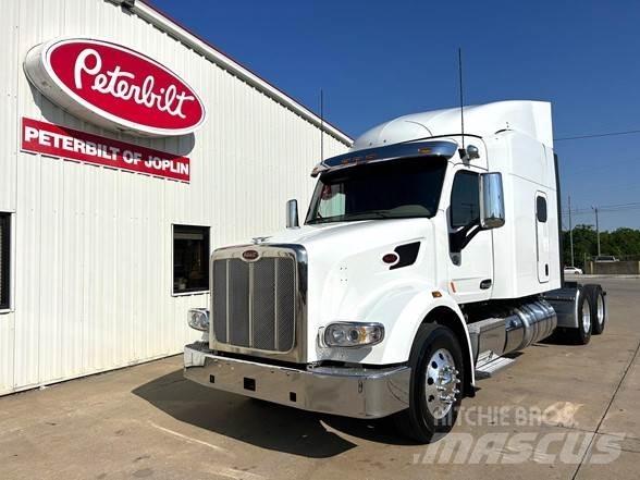 Peterbilt 567 牵引车