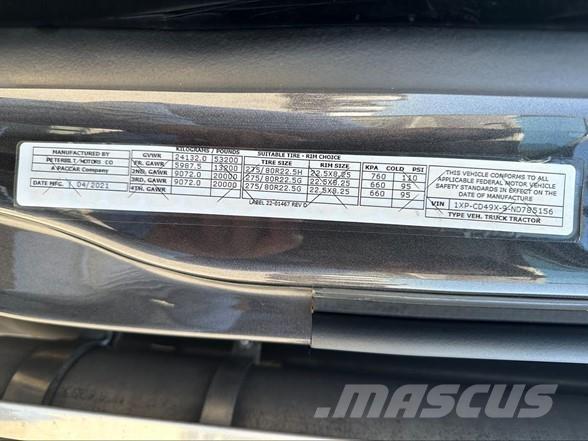 Peterbilt 567 牵引车