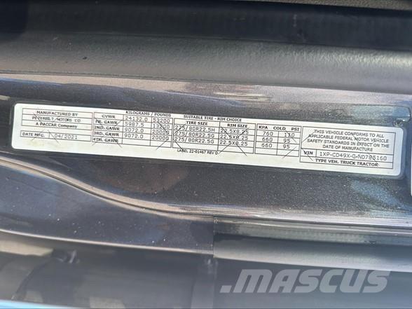 Peterbilt 567 牵引车