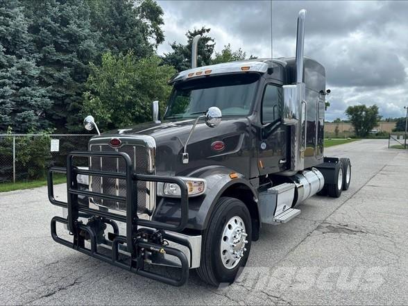 Peterbilt 567 牵引车