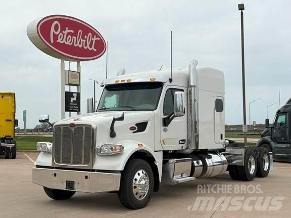 Peterbilt 567 牵引车