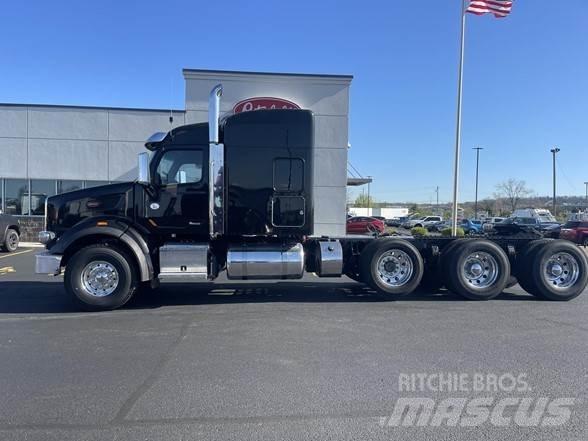 Peterbilt 567 牵引车