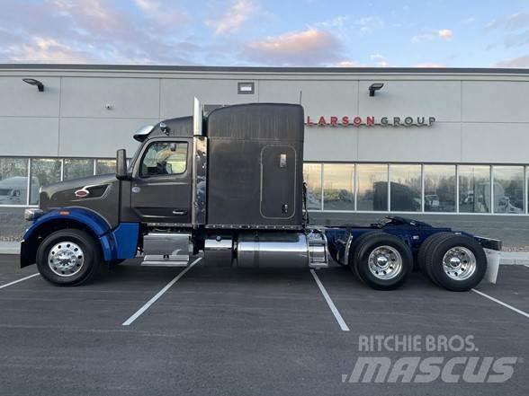 Peterbilt 567 牵引车