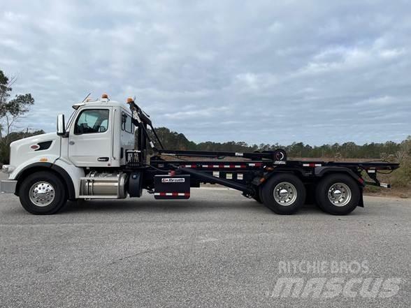 Peterbilt 567 垃圾车