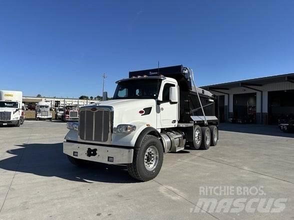 Peterbilt 567 自卸式货车