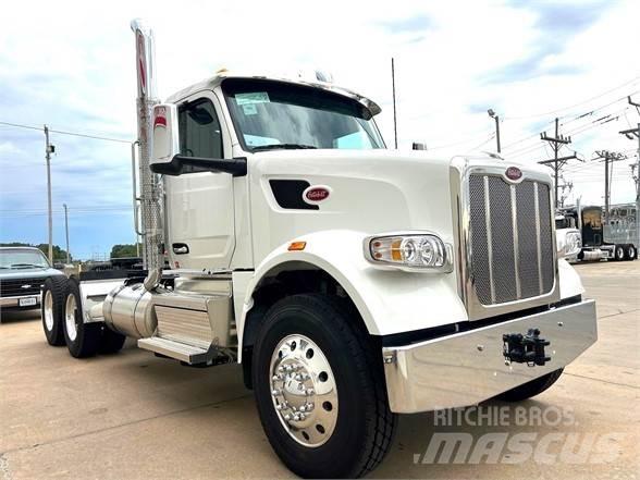 Peterbilt 567 牵引车