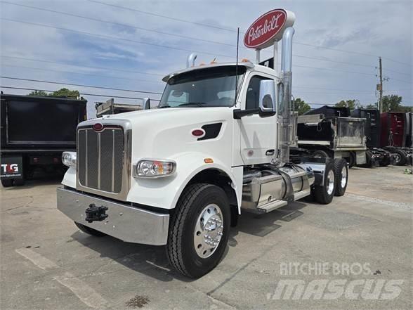Peterbilt 567 牵引车