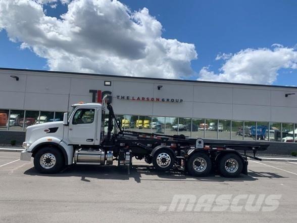 Peterbilt 567 垃圾车