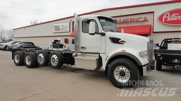 Peterbilt 567 自卸式货车