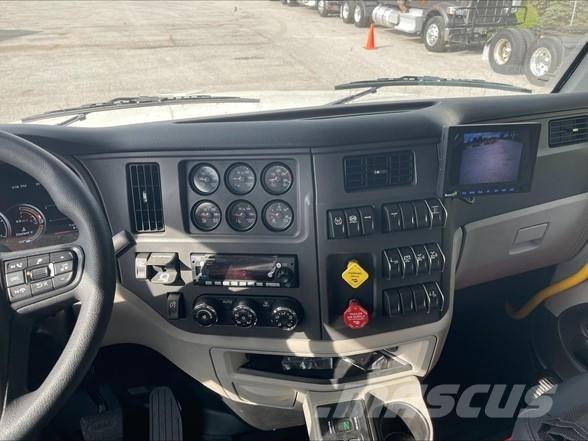 Peterbilt 567 自卸式货车