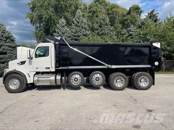 Peterbilt 567 自卸式货车