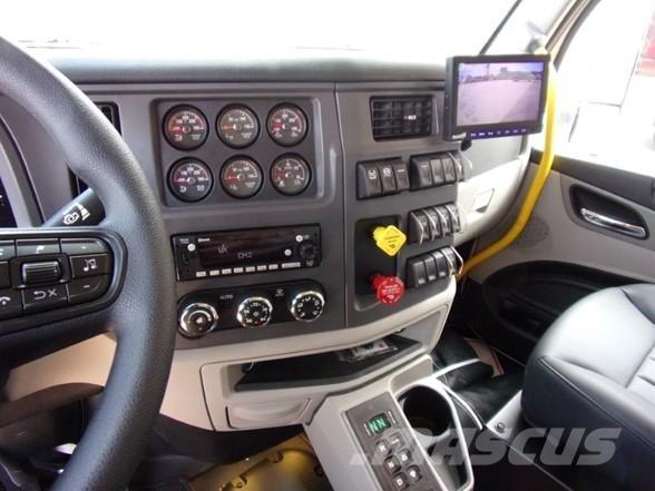 Peterbilt 567 自卸式货车