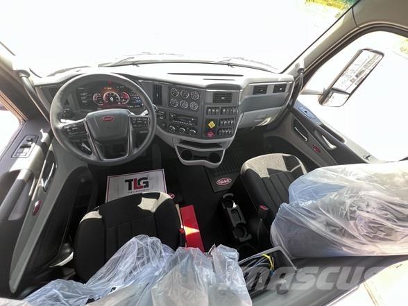 Peterbilt 567 牵引车