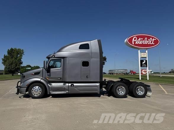Peterbilt 579 牵引车