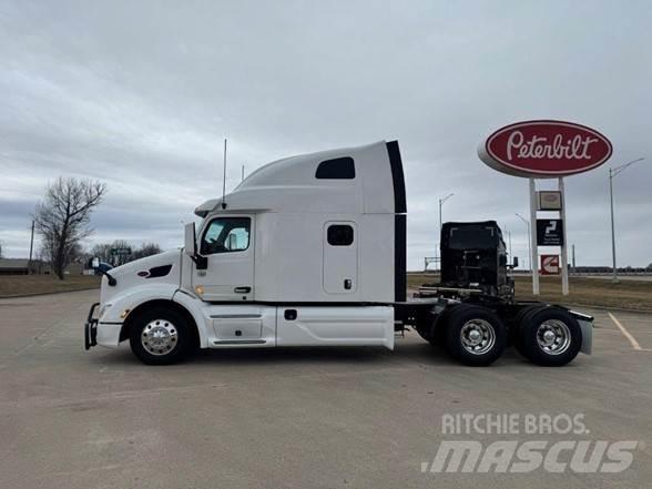 Peterbilt 579 牵引车