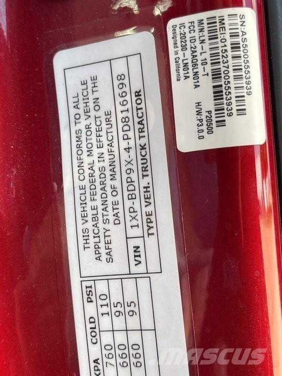 Peterbilt 579 牵引车