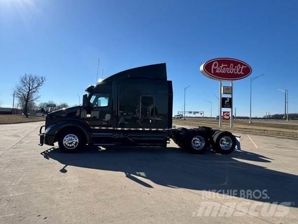 Peterbilt 579 牵引车