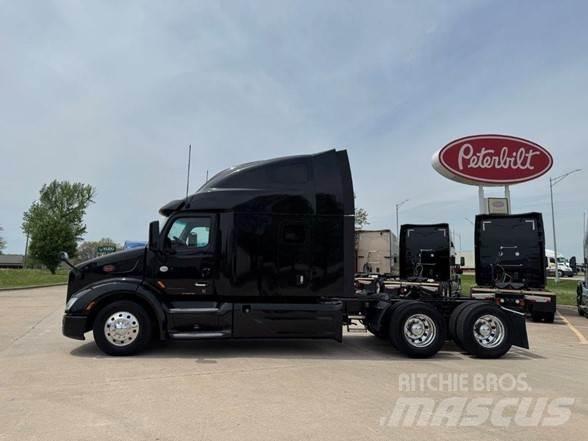 Peterbilt 579 牵引车