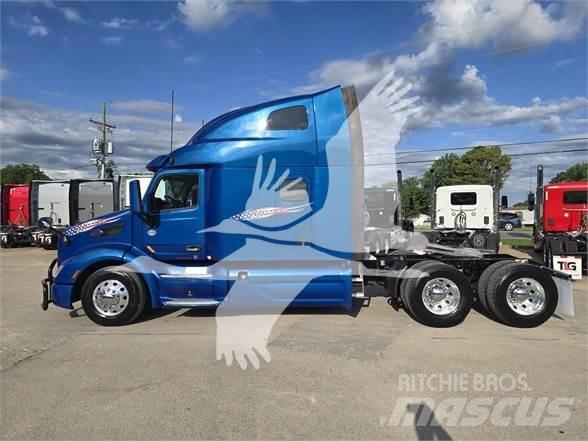 Peterbilt 579 牵引车
