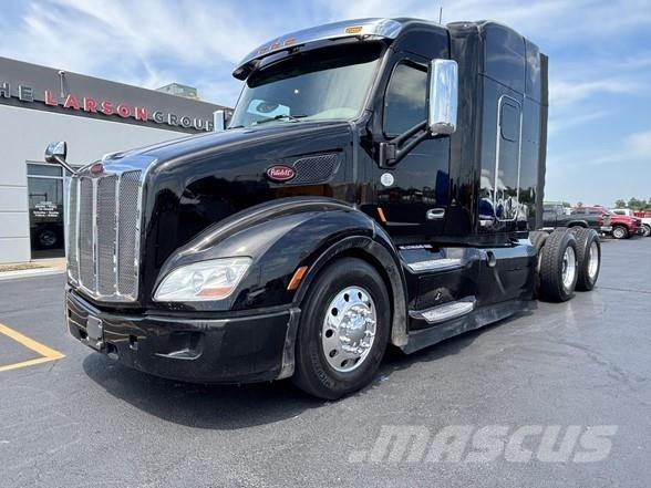 Peterbilt 579 牵引车
