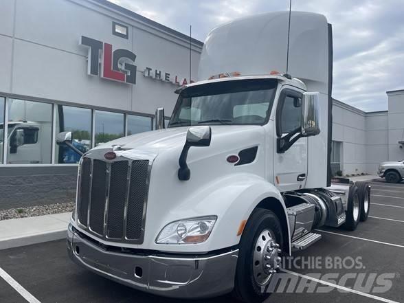 Peterbilt 579 牵引车