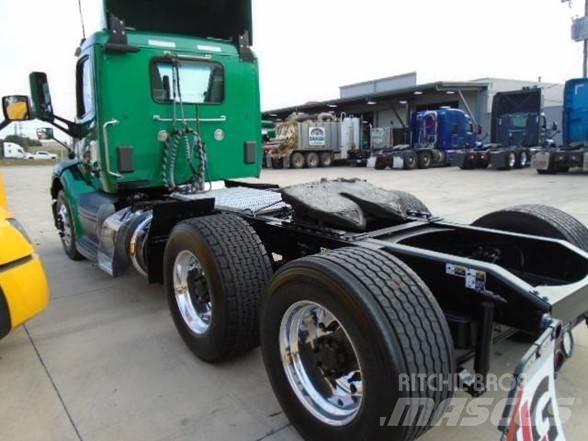 Peterbilt 579 牵引车
