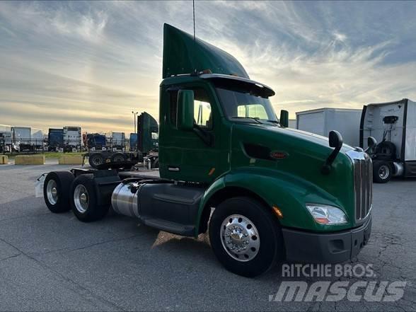 Peterbilt 579 牵引车