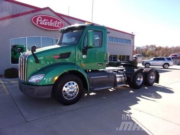 Peterbilt 579 牵引车
