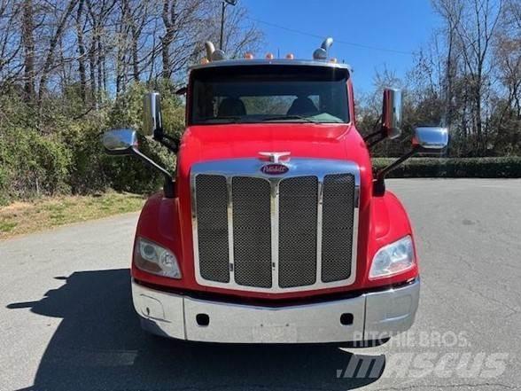 Peterbilt 579 牵引车