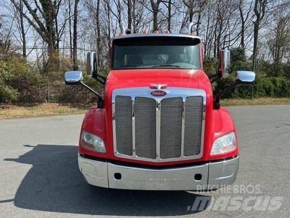 Peterbilt 579 牵引车