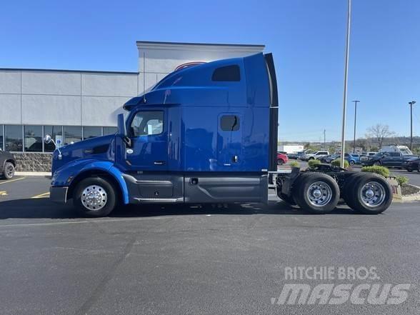 Peterbilt 579 牵引车