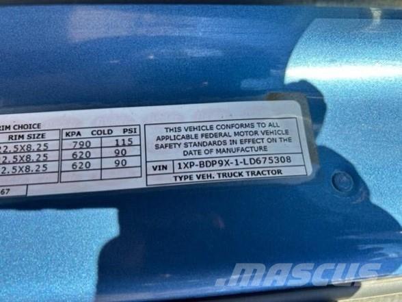 Peterbilt 579 牵引车