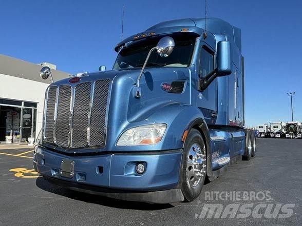 Peterbilt 579 牵引车