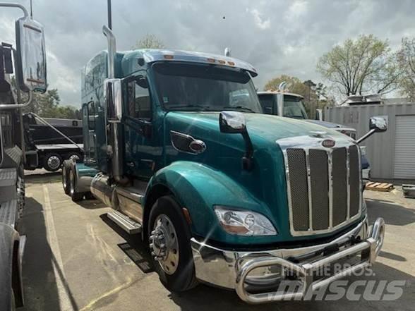 Peterbilt 579 牵引车