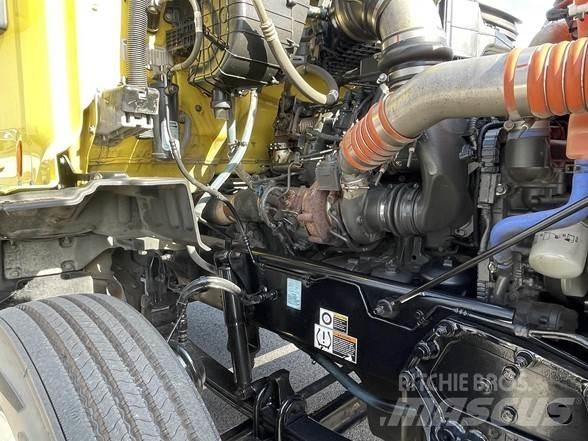 Peterbilt 579 牵引车