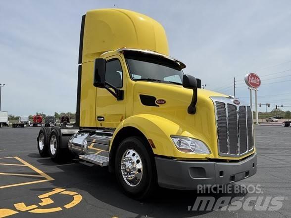 Peterbilt 579 牵引车