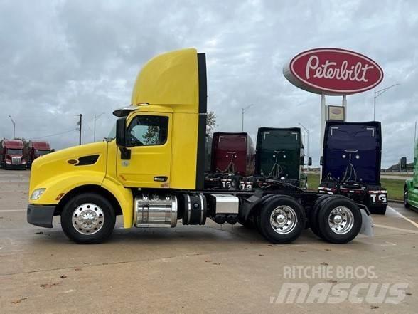 Peterbilt 579 牵引车