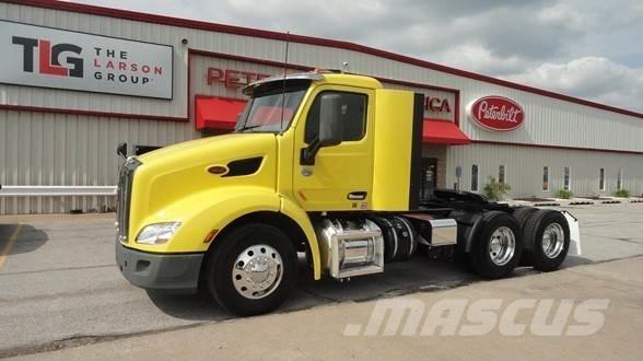 Peterbilt 579 牵引车