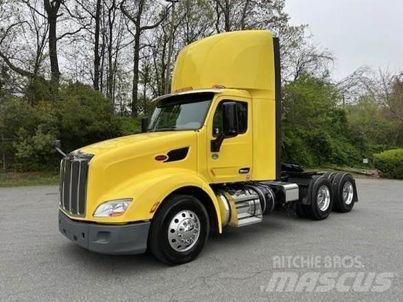 Peterbilt 579 牵引车