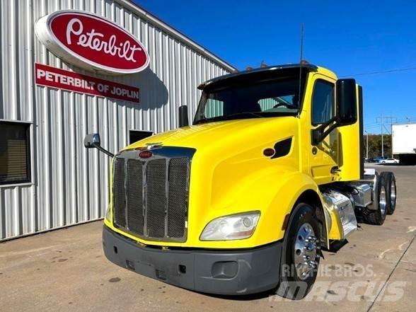Peterbilt 579 牵引车