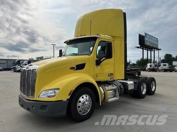 Peterbilt 579 牵引车