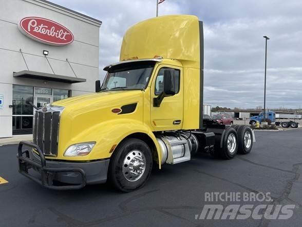 Peterbilt 579 牵引车