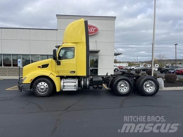 Peterbilt 579 牵引车