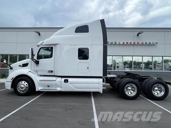 Peterbilt 579 牵引车