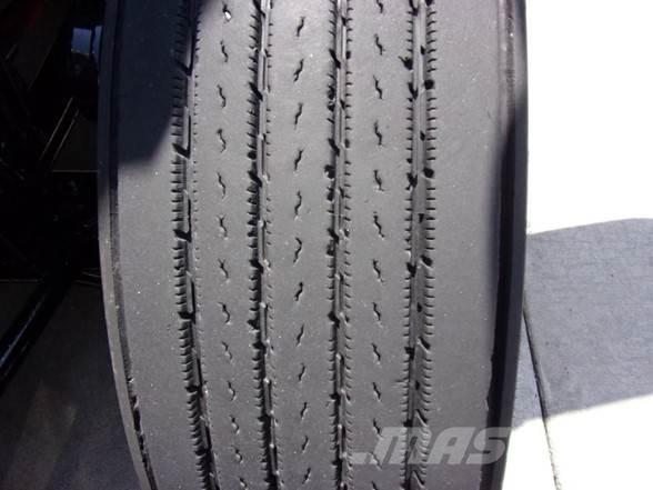 Peterbilt 579 牵引车