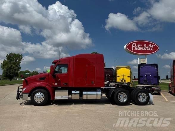 Peterbilt 579 牵引车