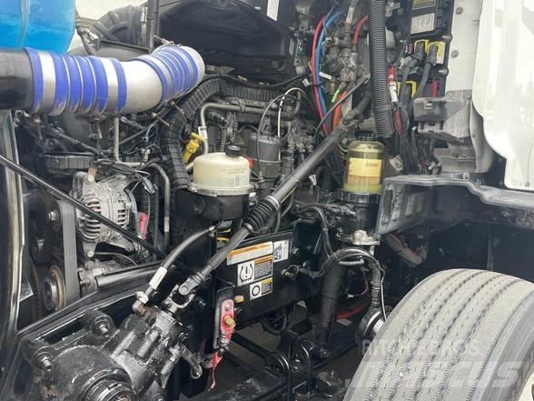 Peterbilt 579 牵引车