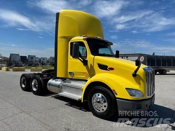 Peterbilt 579 牵引车